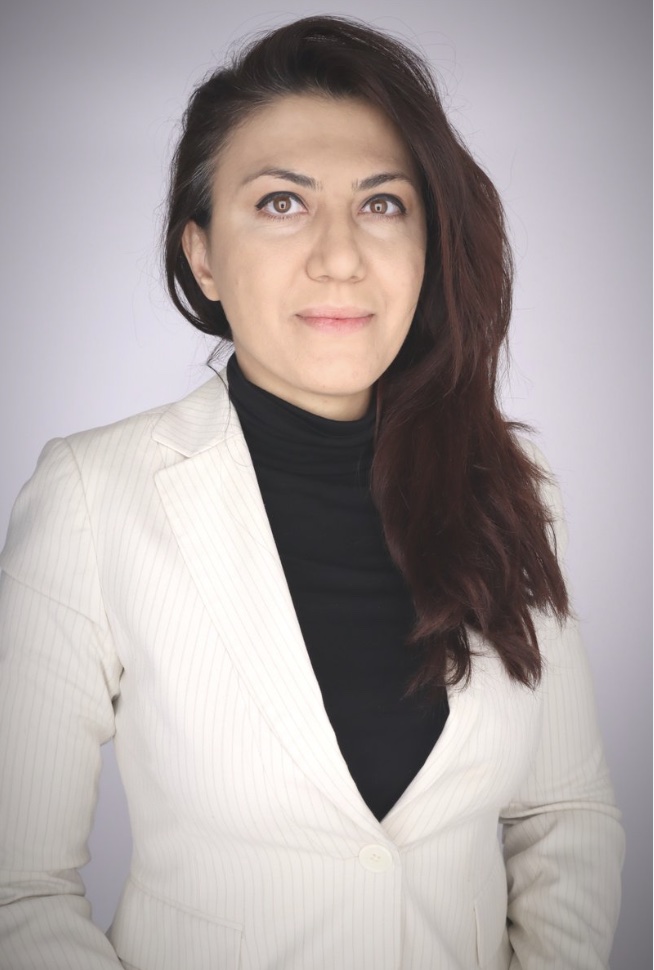 Nahid Kalantary